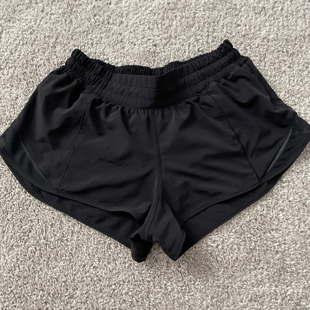 Black Lululemon Low Rise Hotty Hot Shorts Size 6
